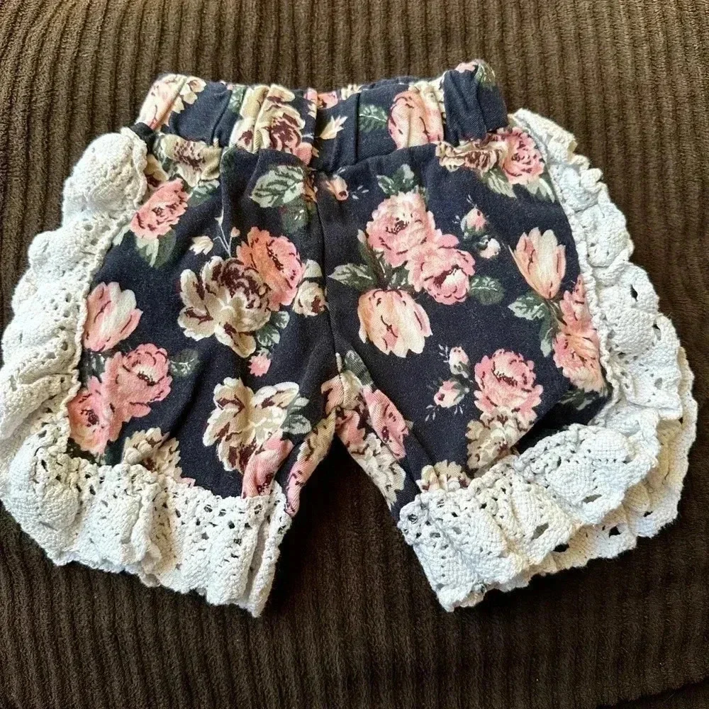 9 months floral pants